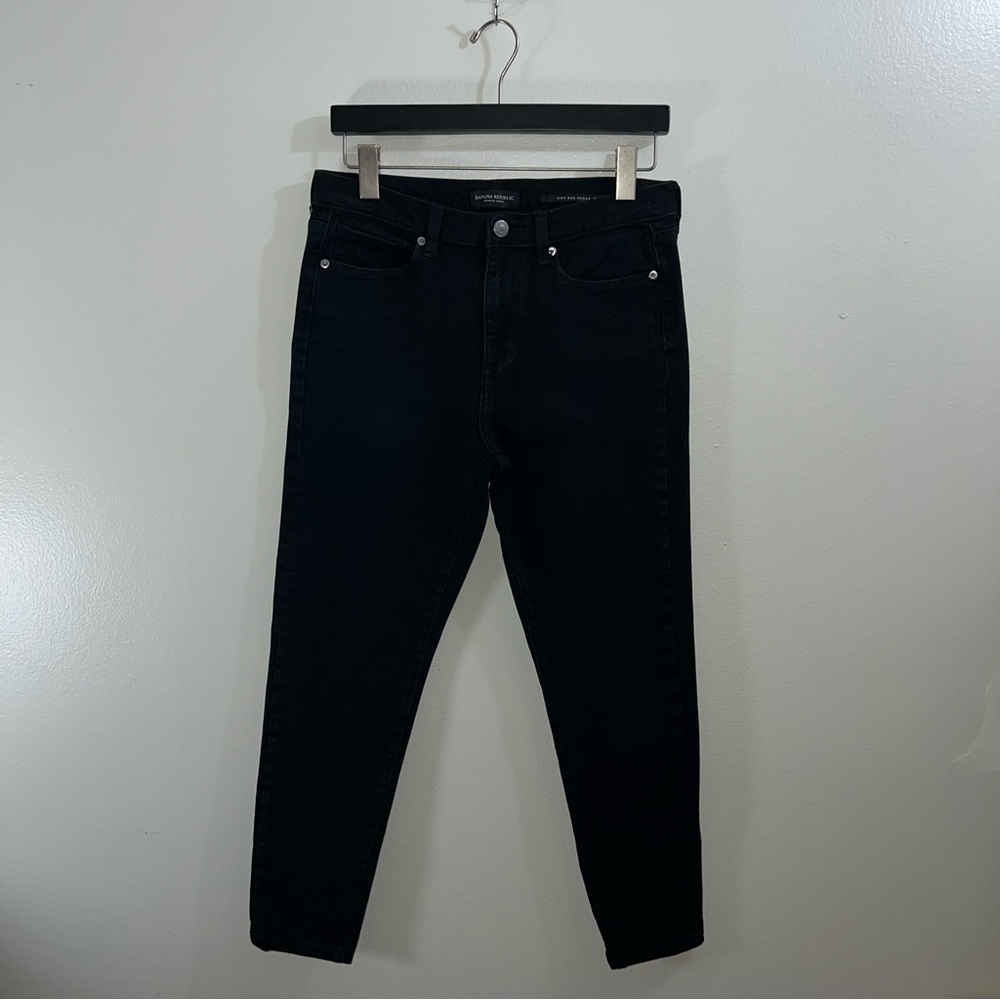 Banana Republic high rise skinny jeans in black size 28